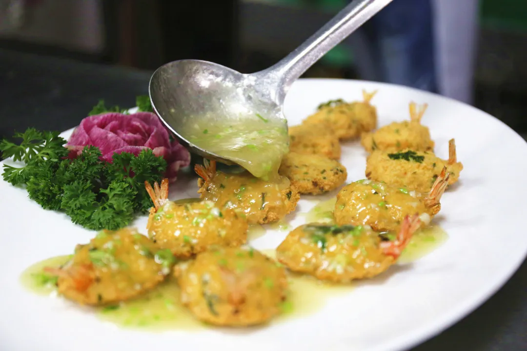 1756964977828355.jpg 1.jpg